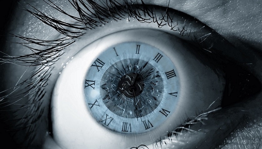 Relógio no olho (cinza e azul)