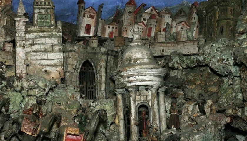 Recorte 09: Presépio da Capela de Nossa Senhora da Glória e São Gens, mais conhecida como Capela de Nossa Senhora do Monte, situada em Lisboa, Portugal. A obra data do século XVIII (meados do século de 1700) e é tradicionalmente atribuída ao célebre escultor barroco António Ferreira, um dos mais notáveis mestres portugueses na arte dos presépios.